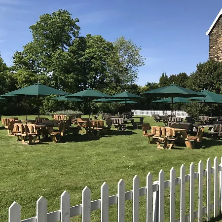 Cairn Hotel 3*