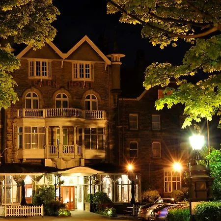 Cairn Hotel 3*