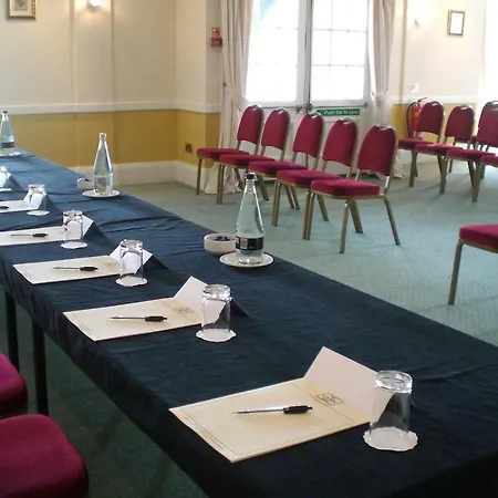 Hotel Cairn Harrogate